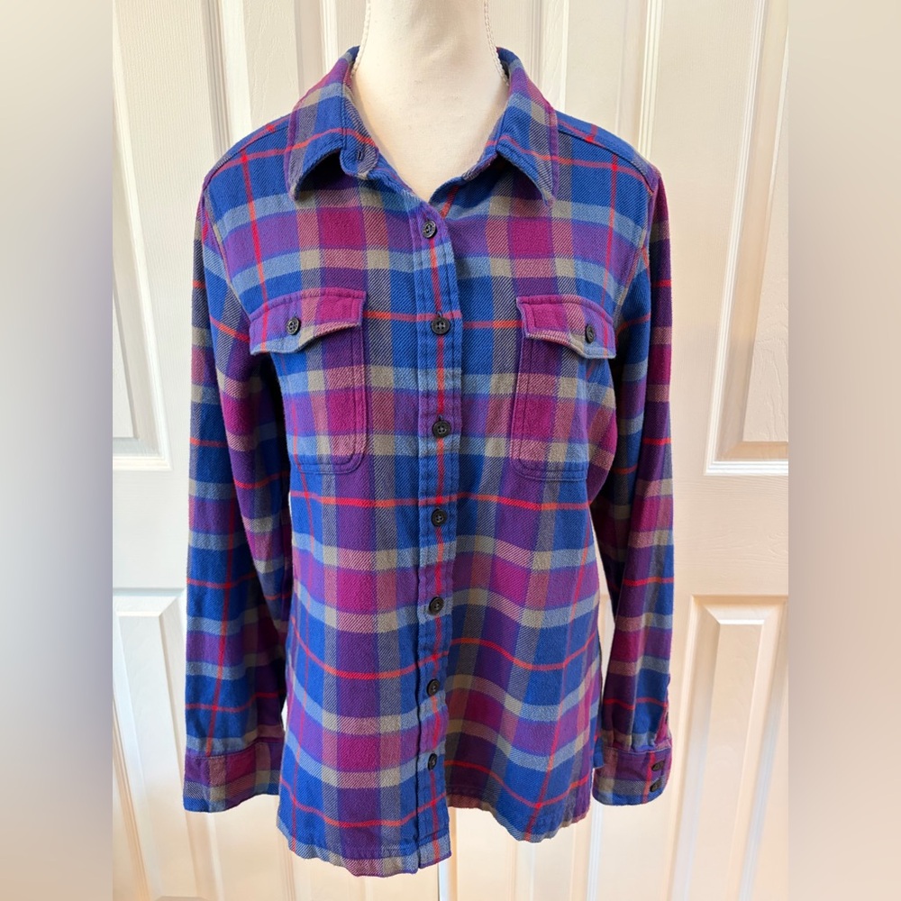 Patagonia Purple and Blue Fjord Flannel Button Up Shirt Size 10